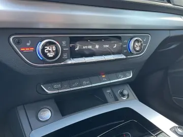 AUDI Q5 TFSI e S line Q5 50 TFSI e quattro B&O Stadt