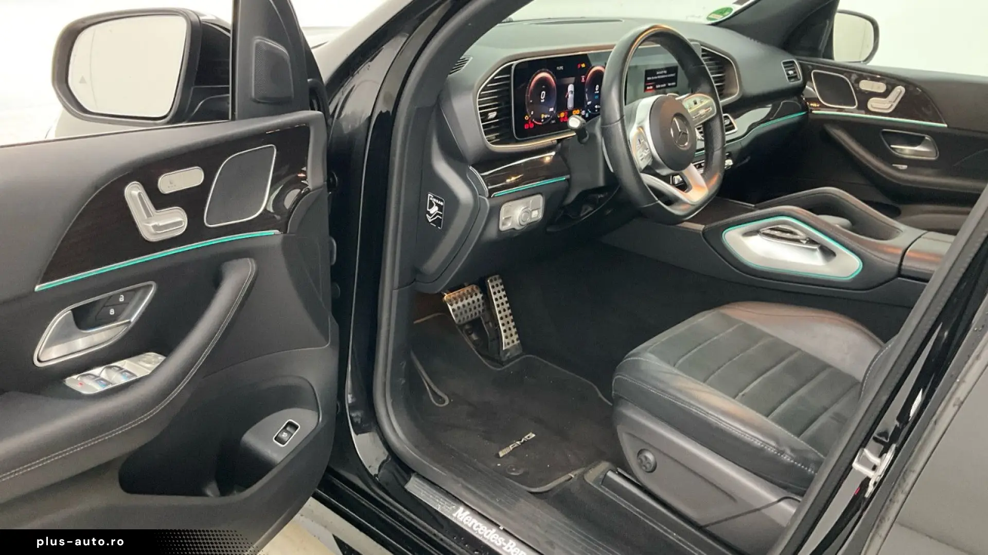 MERCEDES-BENZ GLE 350 de 2x AMG Pano 20 Kamera Alcantara LED