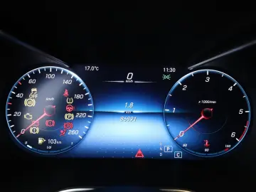 MERCEDES-BENZ GLC 300 d 4M Coupé AMG LED AHK HUD Sta&hellip;