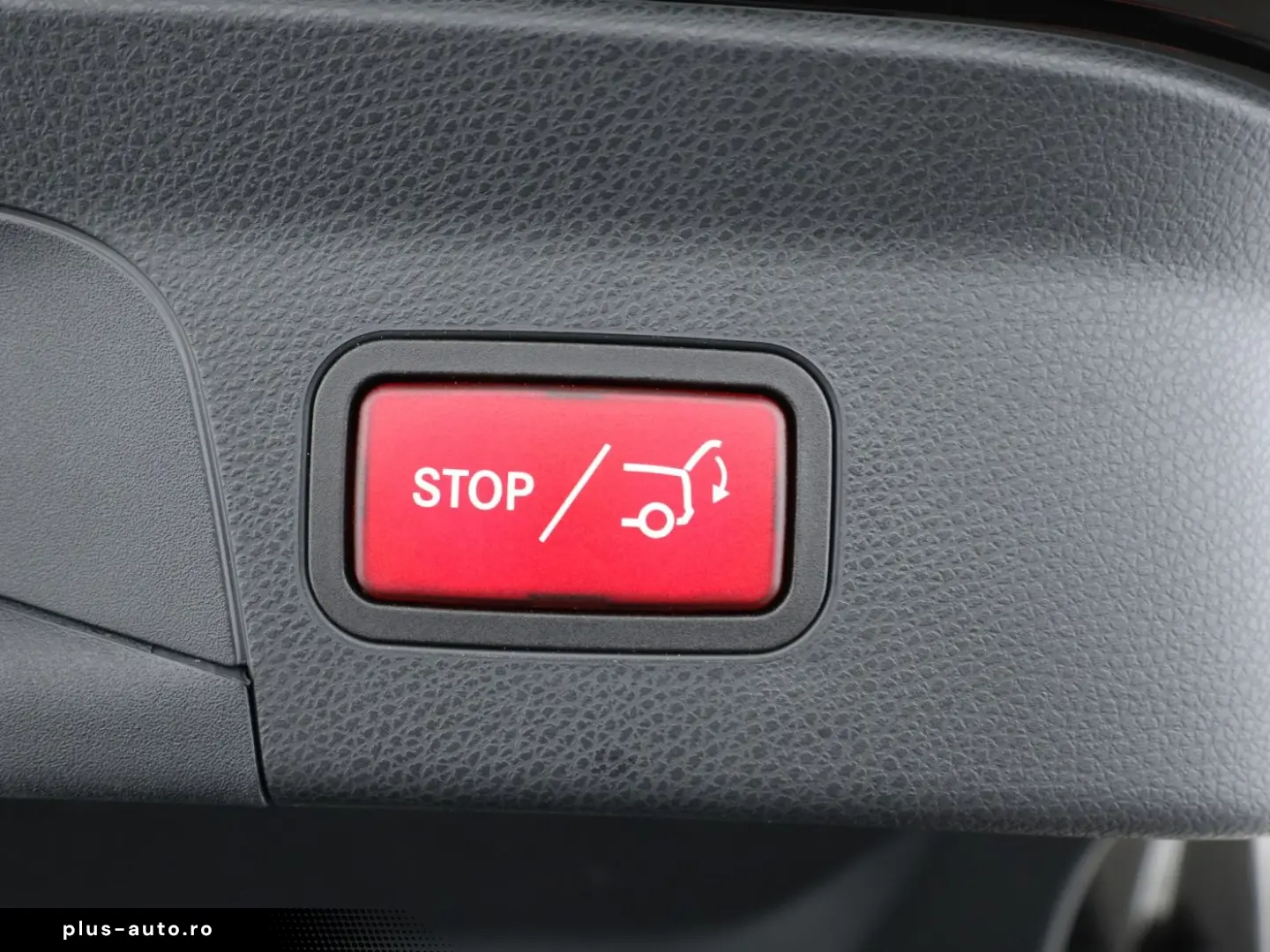 MERCEDES-BENZ GLC 300 d 4M Coupé AMG LED AHK HUD Sta&hellip;