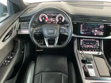 AUDI SQ8 4.0 TDI quattro HD-MATRIX