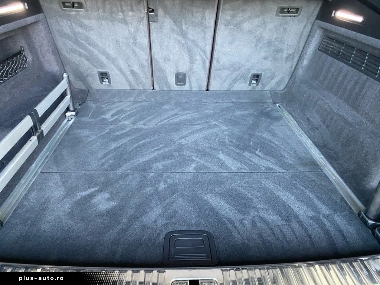 AUDI SQ8 4.0 TDI quattro HD-MATRIX