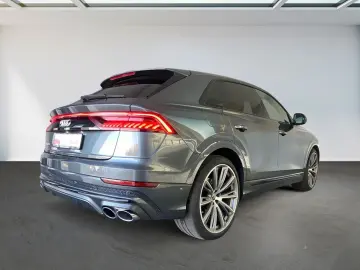 AUDI SQ8 4.0 TDI quattro HD-MATRIX