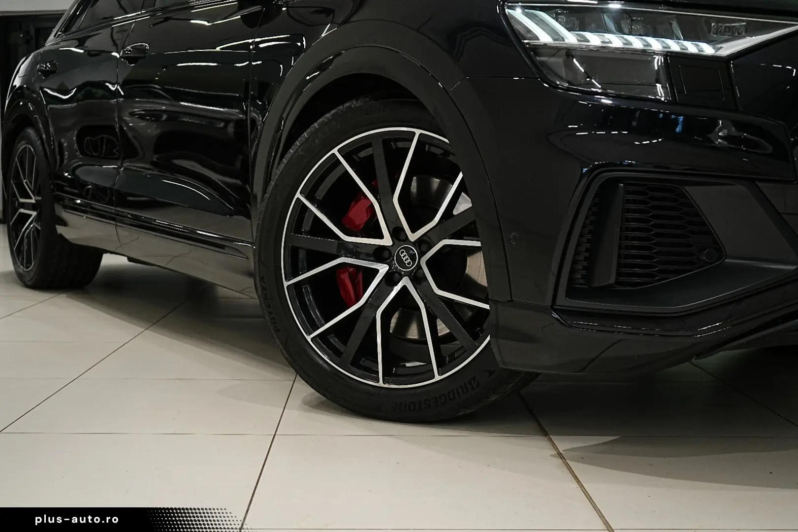 AUDI SQ8 4.0 RS-SITZ ACC HUD NIGHT LUFT 360 PANO B&O