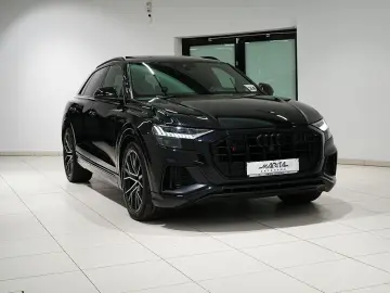 AUDI SQ8 4.0 RS-SITZ ACC HUD NIGHT LUFT 360 PANO B&O