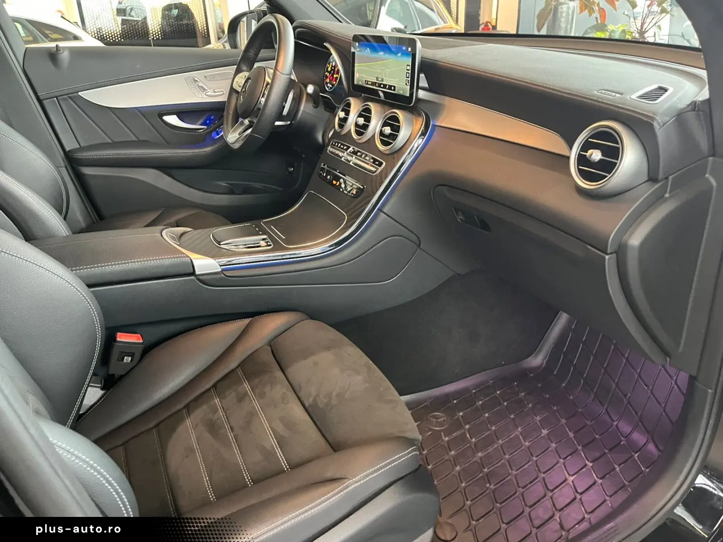 MERCEDES-BENZ GLC 300 de 4M Coupé AMG NIGHT FAP AHK GSHD 360