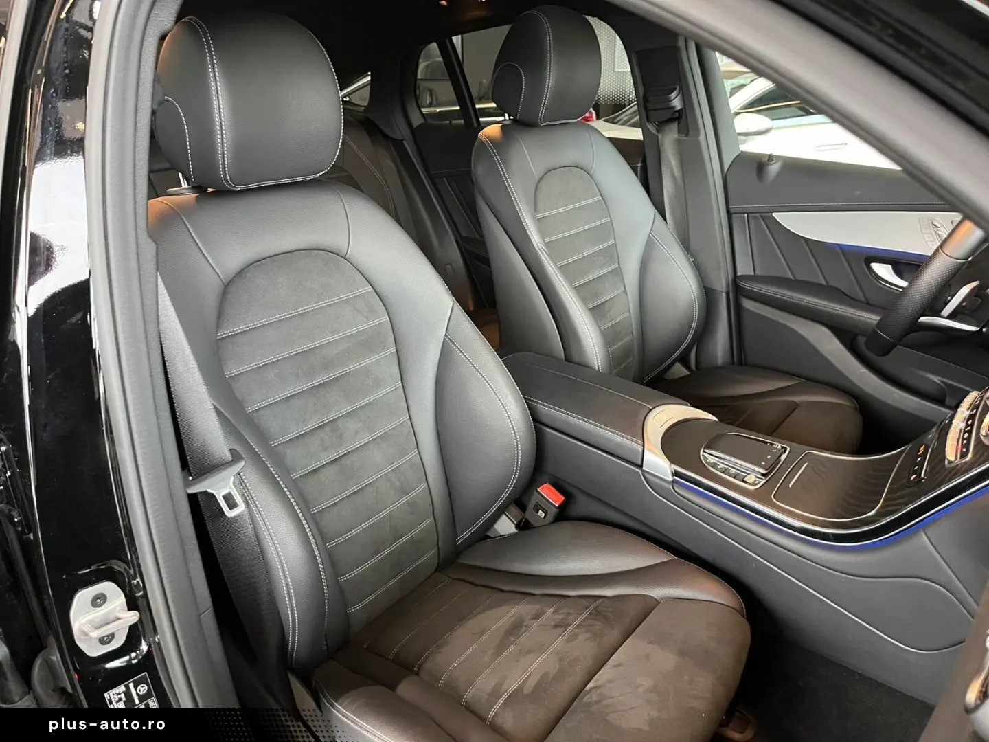 MERCEDES-BENZ GLC 300 de 4M Coupé AMG NIGHT FAP AHK GSHD 360