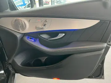 MERCEDES-BENZ GLC 300 de 4M Coupé AMG NIGHT FAP AHK GSHD 360