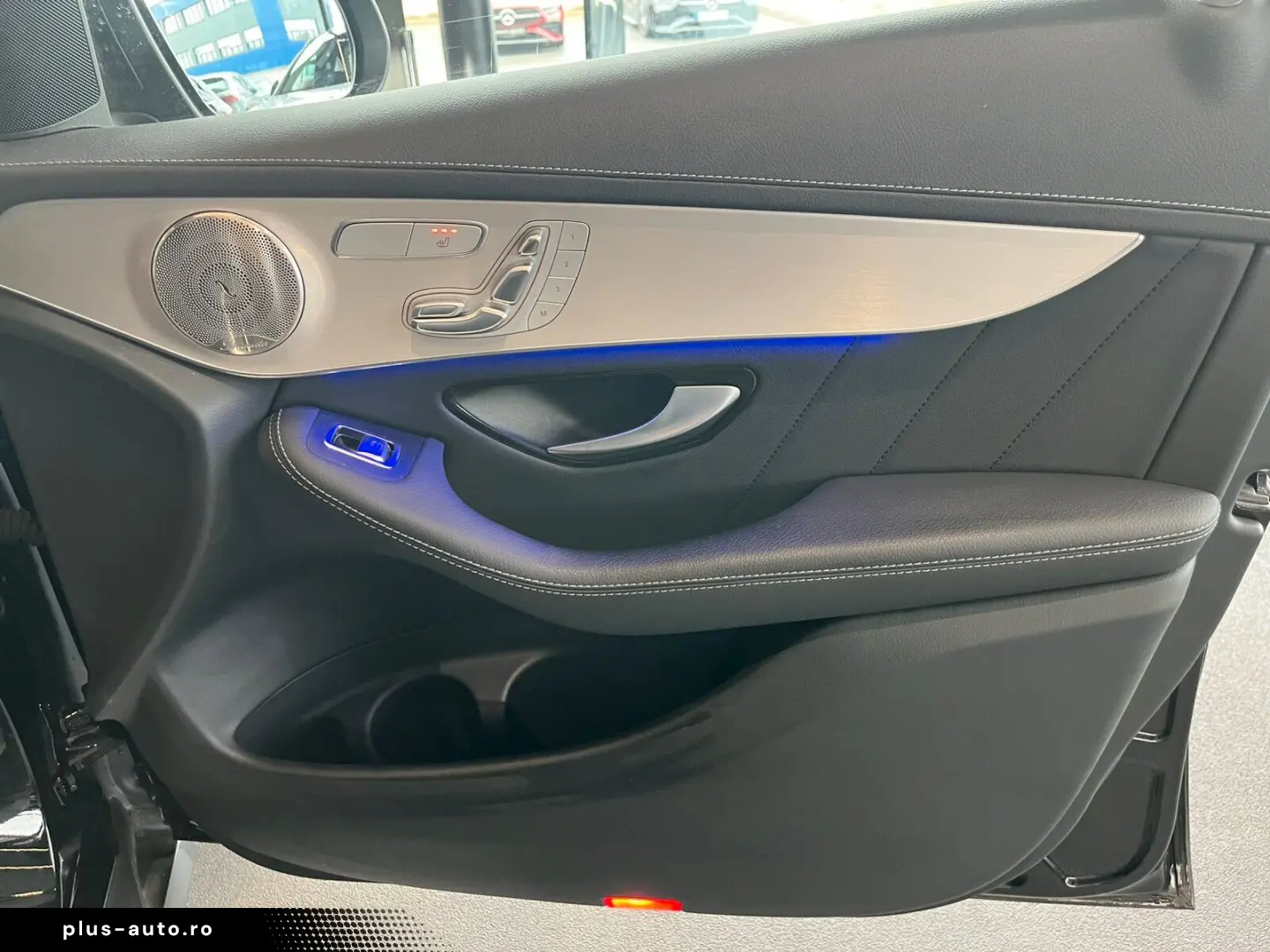 MERCEDES-BENZ GLC 300 de 4M Coupé AMG NIGHT FAP AHK GSHD 360