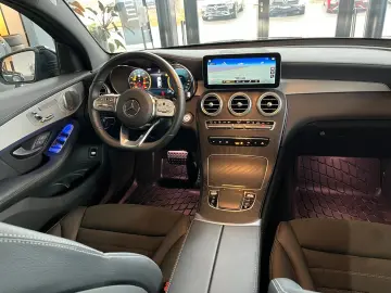 MERCEDES-BENZ GLC 300 de 4M Coupé AMG NIGHT FAP AHK GSHD 360