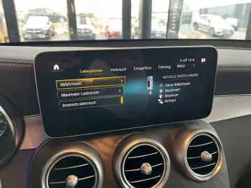 MERCEDES-BENZ GLC 300 de 4M Coupé AMG NIGHT FAP AHK GSHD 360