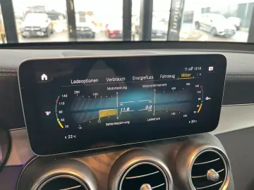 MERCEDES-BENZ GLC 300 de 4M Coupé AMG NIGHT FAP AHK GSHD 360