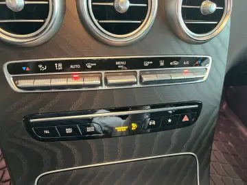 MERCEDES-BENZ GLC 300 de 4M Coupé AMG NIGHT FAP AHK GSHD 360