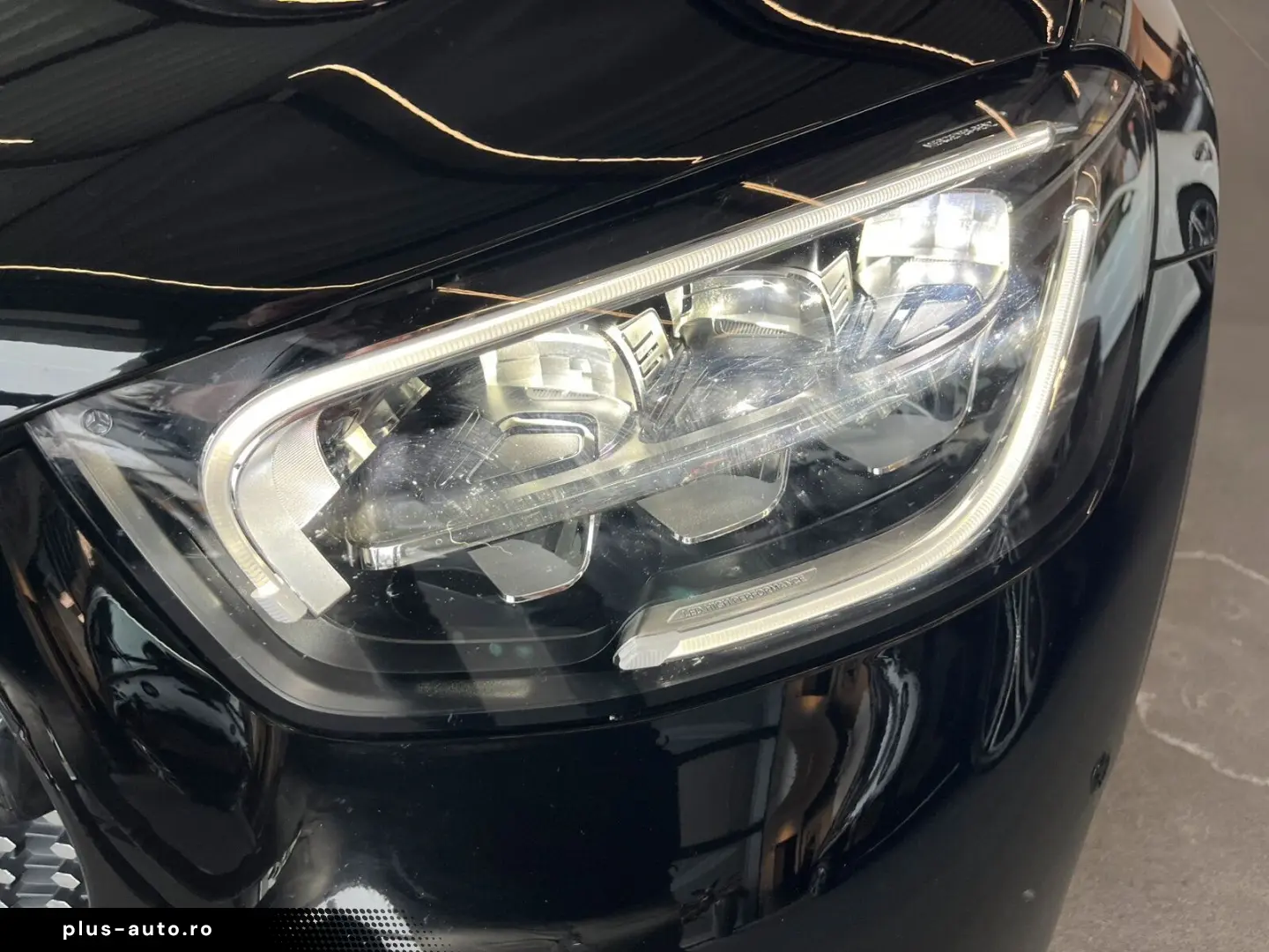 MERCEDES-BENZ GLC 300 de 4M Coupé AMG NIGHT FAP AHK GSHD 360