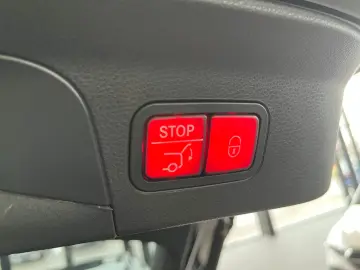 MERCEDES-BENZ GLC 300 de 4M Coupé AMG NIGHT FAP AHK GSHD 360