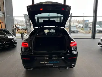 MERCEDES-BENZ GLC 300 de 4M Coupé AMG NIGHT FAP AHK GSHD 360