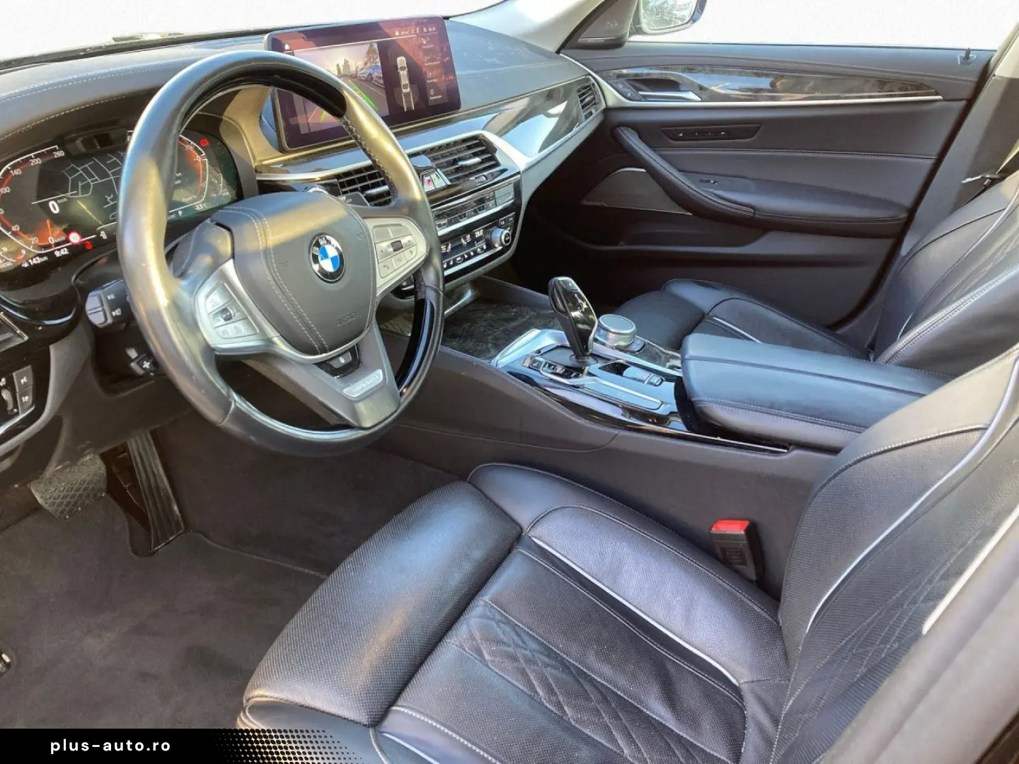 BMW 530xd Lim Luxury DAPro H K AHK StHz Massage 19