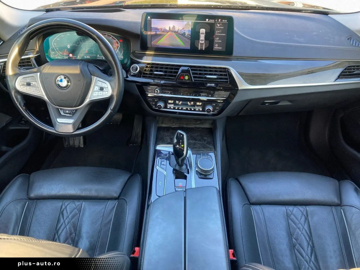 BMW 530xd Lim Luxury DAPro H K AHK StHz Massage 19