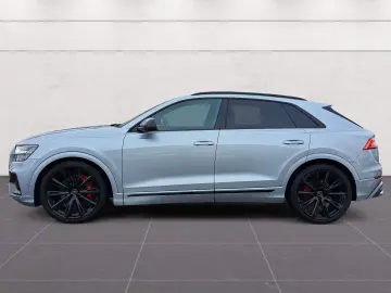 AUDI SQ8 TFSI quattro tiptr. PANO STANDHEIZ B&O HEAD