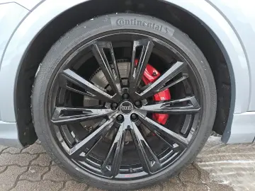 AUDI SQ8 TFSI quattro tiptr. PANO STANDHEIZ B&O HEAD