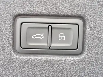 AUDI SQ8 TFSI quattro tiptr. PANO STANDHEIZ B&O HEAD