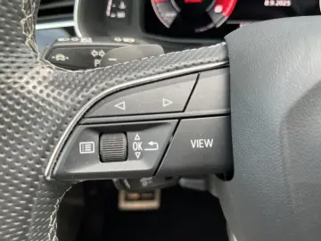 AUDI SQ8 40 TFSI tiptronic quattro