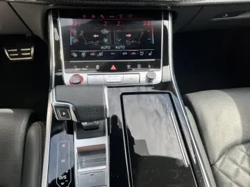 AUDI SQ8 40 TFSI tiptronic quattro