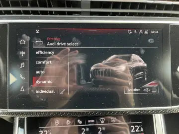 AUDI SQ8 40 TFSI tiptronic quattro