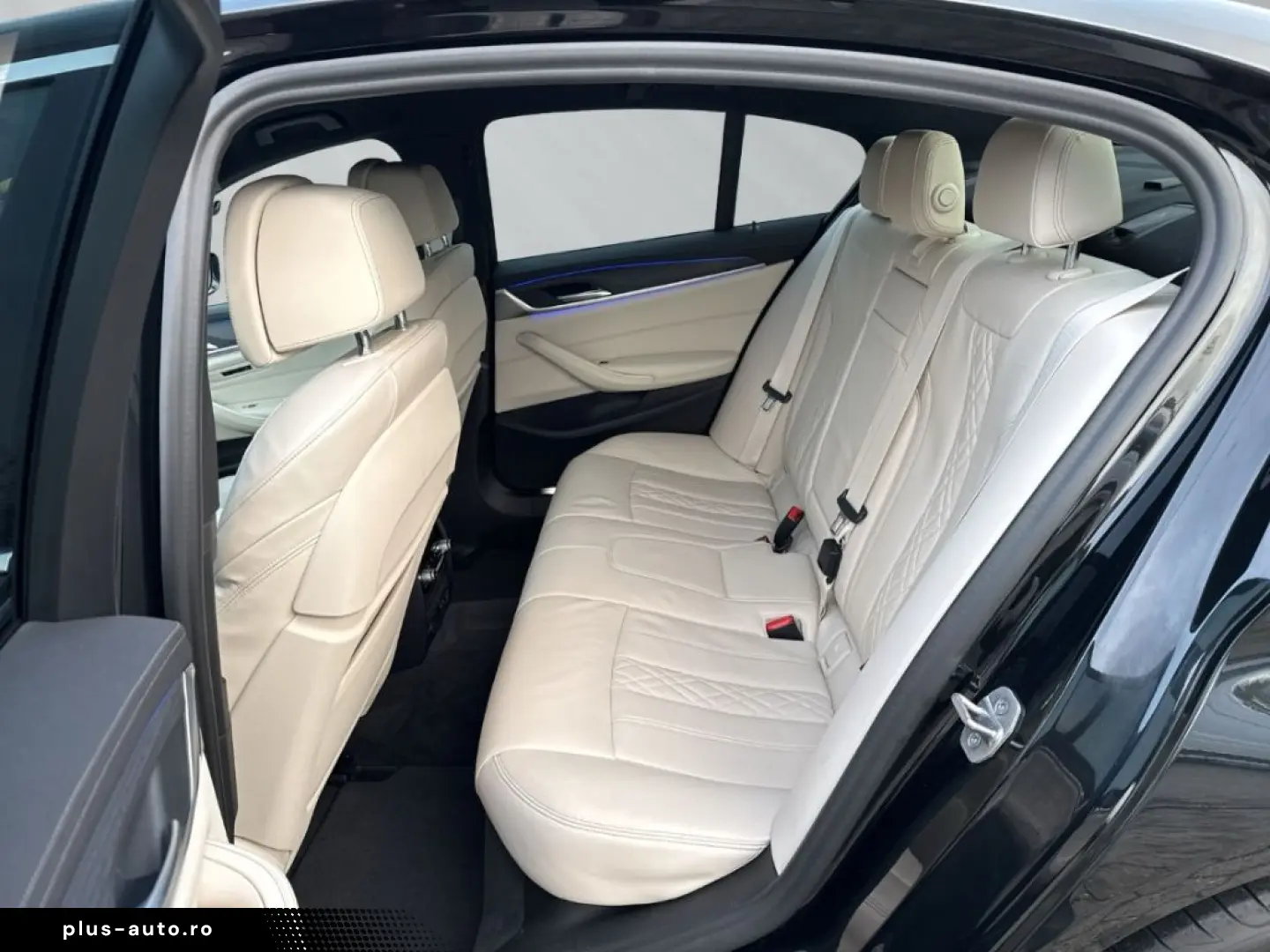 BMW 530 xd Limousine Luxury Line HiFi HUD Komfortsit