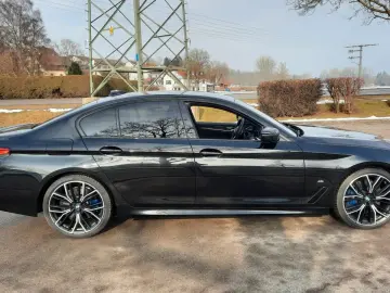 BMW 530 d M Sport Lim. Laser 1.Hand TÜV-NEU