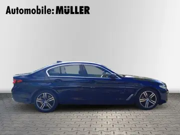 BMW 530 d xDrive Lim. ACC Laserlicht RFK AHK H&K HuD