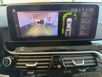 BMW 530d xDr. Luxury KOMF KAM HUD ACC BELÜF LASER AL