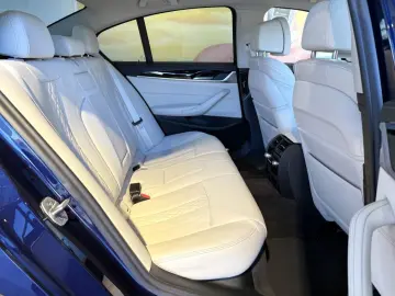 BMW 530d xDr. Luxury KOMF KAM HUD ACC BELÜF LASER AL