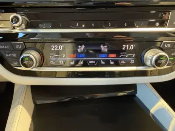 BMW 530d xDr. Luxury KOMF KAM HUD ACC BELÜF LASER AL