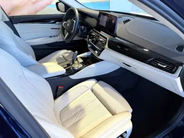 BMW 530d xDr. Luxury KOMF KAM HUD ACC BELÜF LASER AL