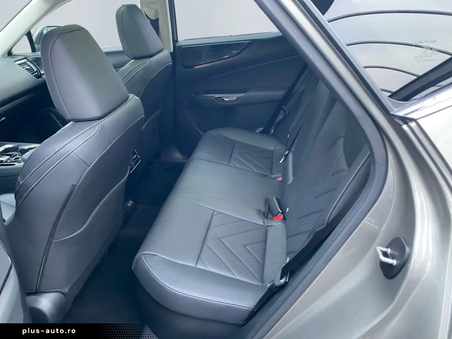 LEXUS NX 350h Executive Line  Bi-LED Pano Leder 360 HU