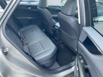 LEXUS NX 350h Executive Line  Bi-LED Pano Leder 360 HU