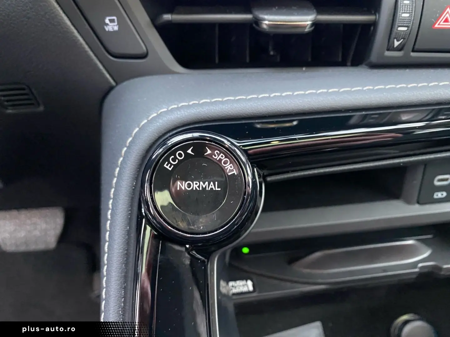 LEXUS NX 350h Executive Line  Bi-LED Pano Leder 360 HU