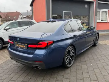 BMW 530 d xDrive M Sport NAVI HUD LASER KAM SD TOP