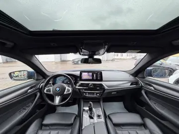 BMW 530 d xDrive M Sport NAVI HUD LASER KAM SD TOP