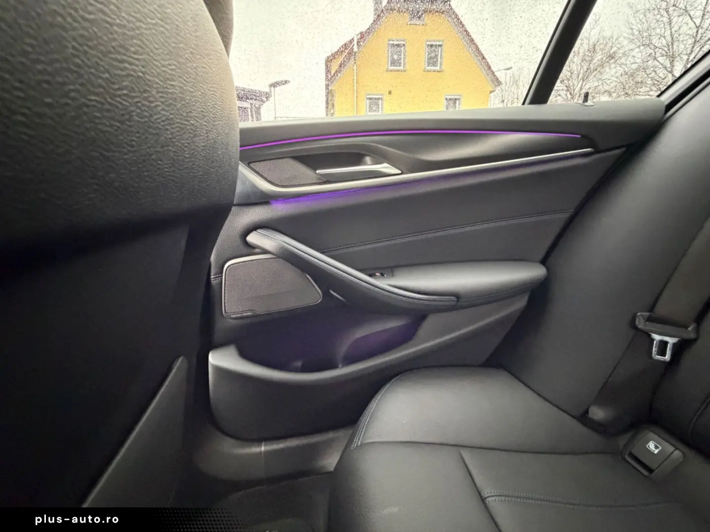 BMW 530 d xDrive M Sport NAVI HUD LASER KAM SD TOP