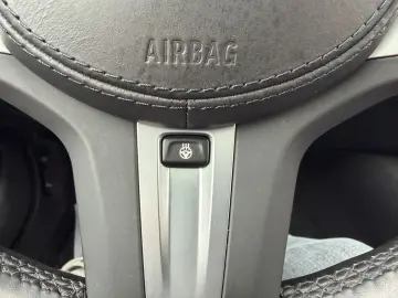 BMW 530 d xDrive M Sport NAVI HUD LASER KAM SD TOP