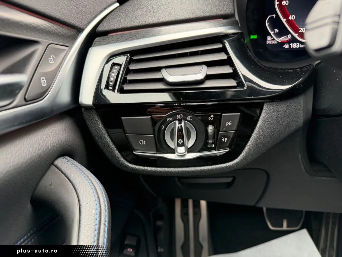 BMW 530 d xDrive M Sport NAVI HUD LASER KAM SD TOP