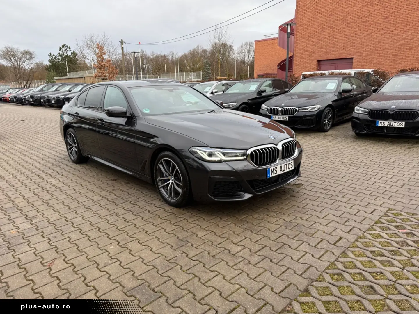 BMW 530 d xDrive MSport Glass.Dach Head Up Massage