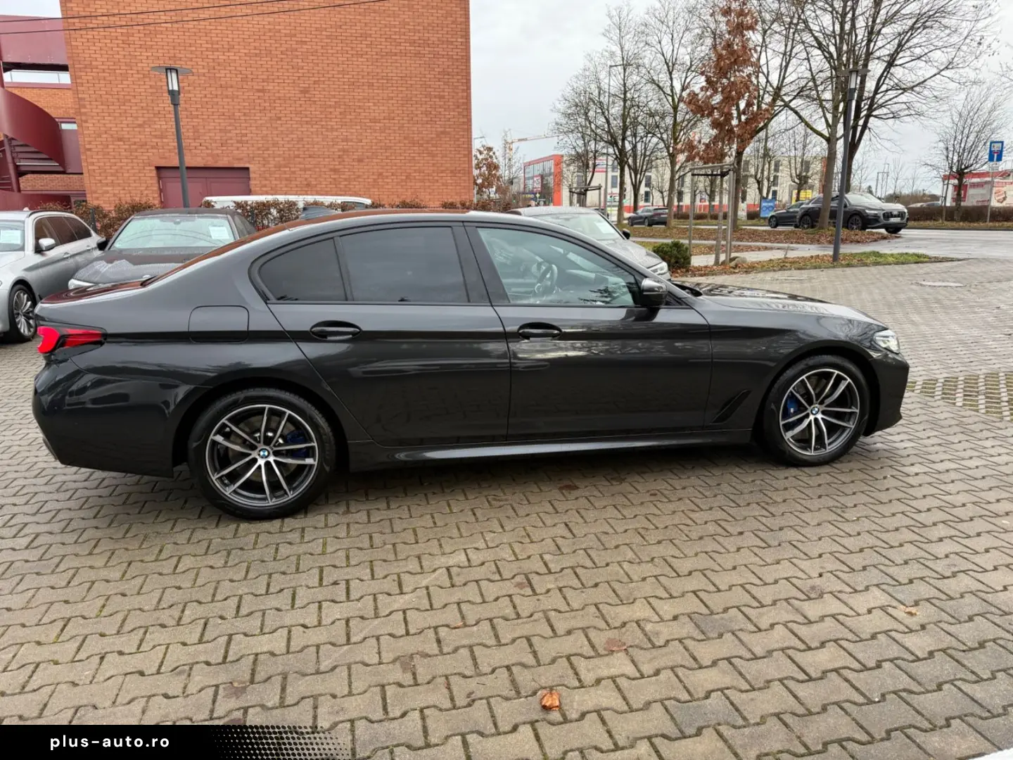 BMW 530 d xDrive MSport Glass.Dach Head Up Massage