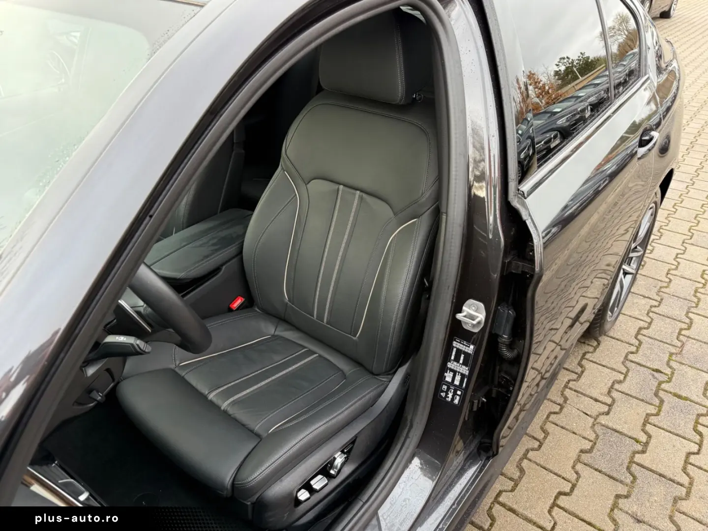 BMW 530 d xDrive MSport Glass.Dach Head Up Massage