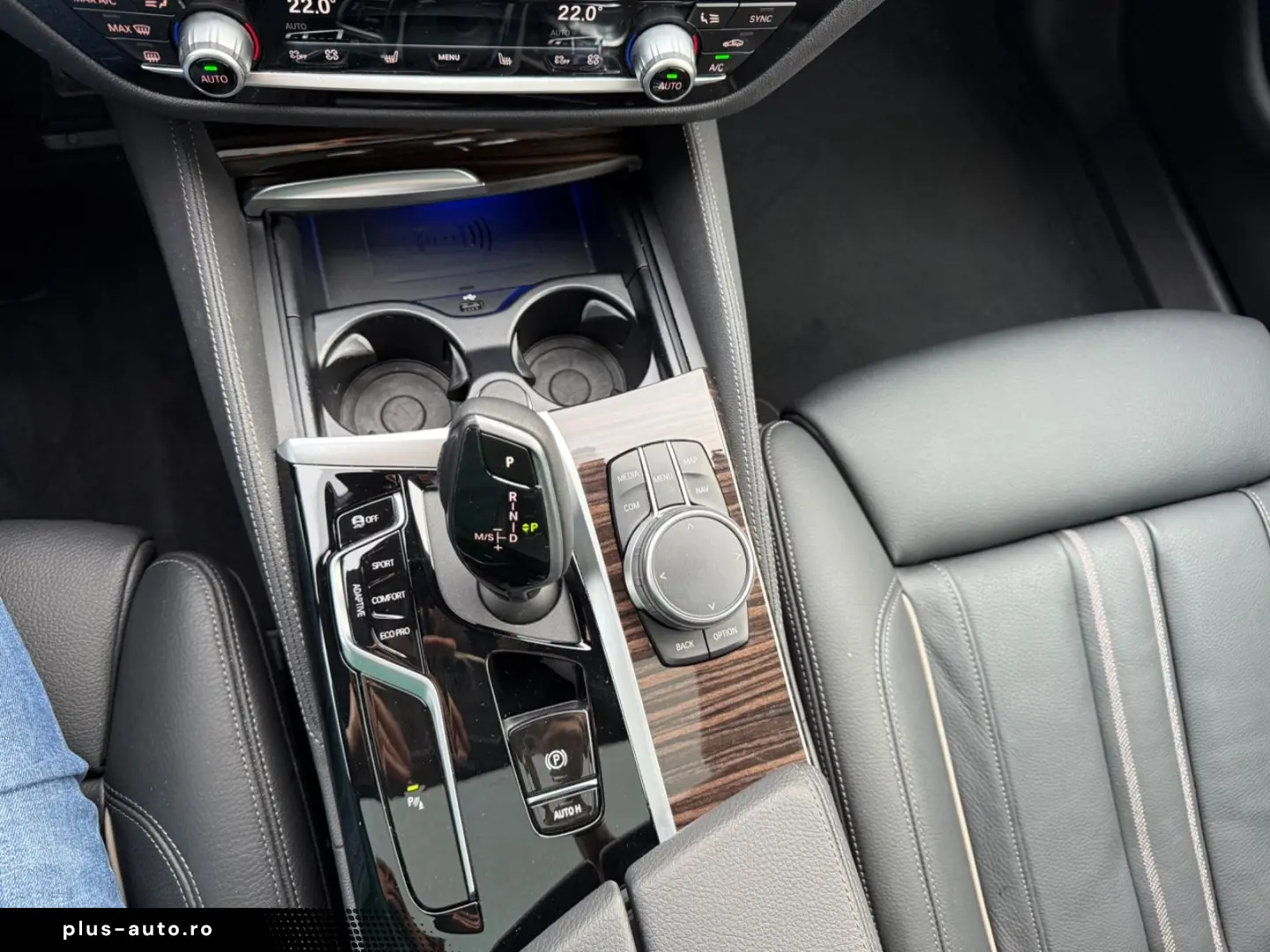 BMW 530 d xDrive MSport Glass.Dach Head Up Massage