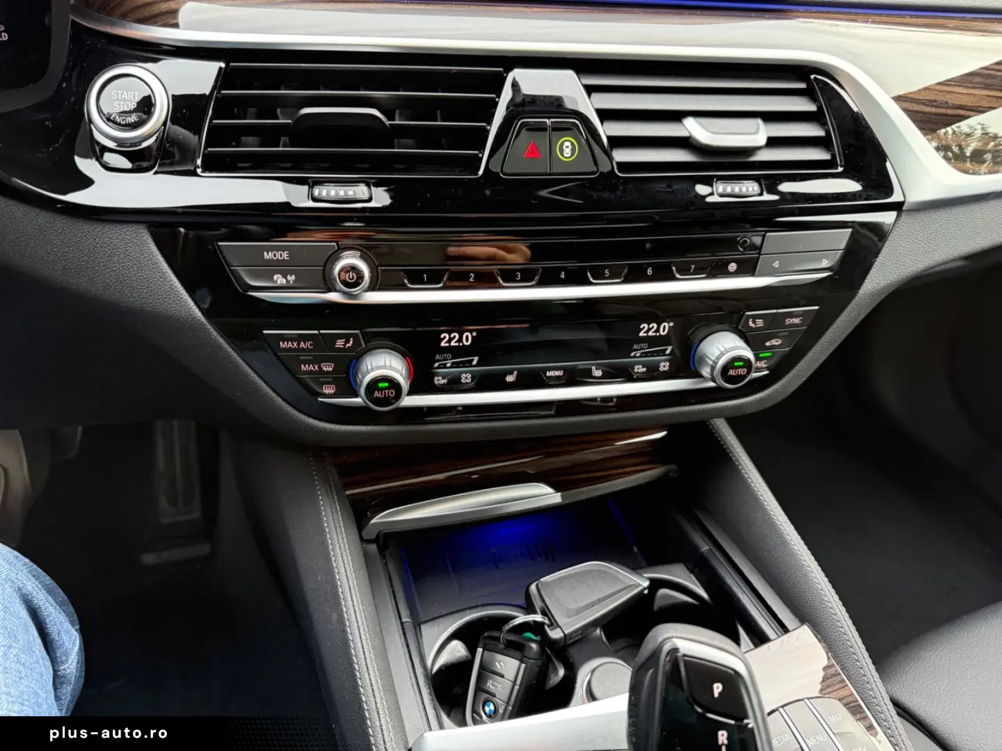 BMW 530 d xDrive MSport Glass.Dach Head Up Massage