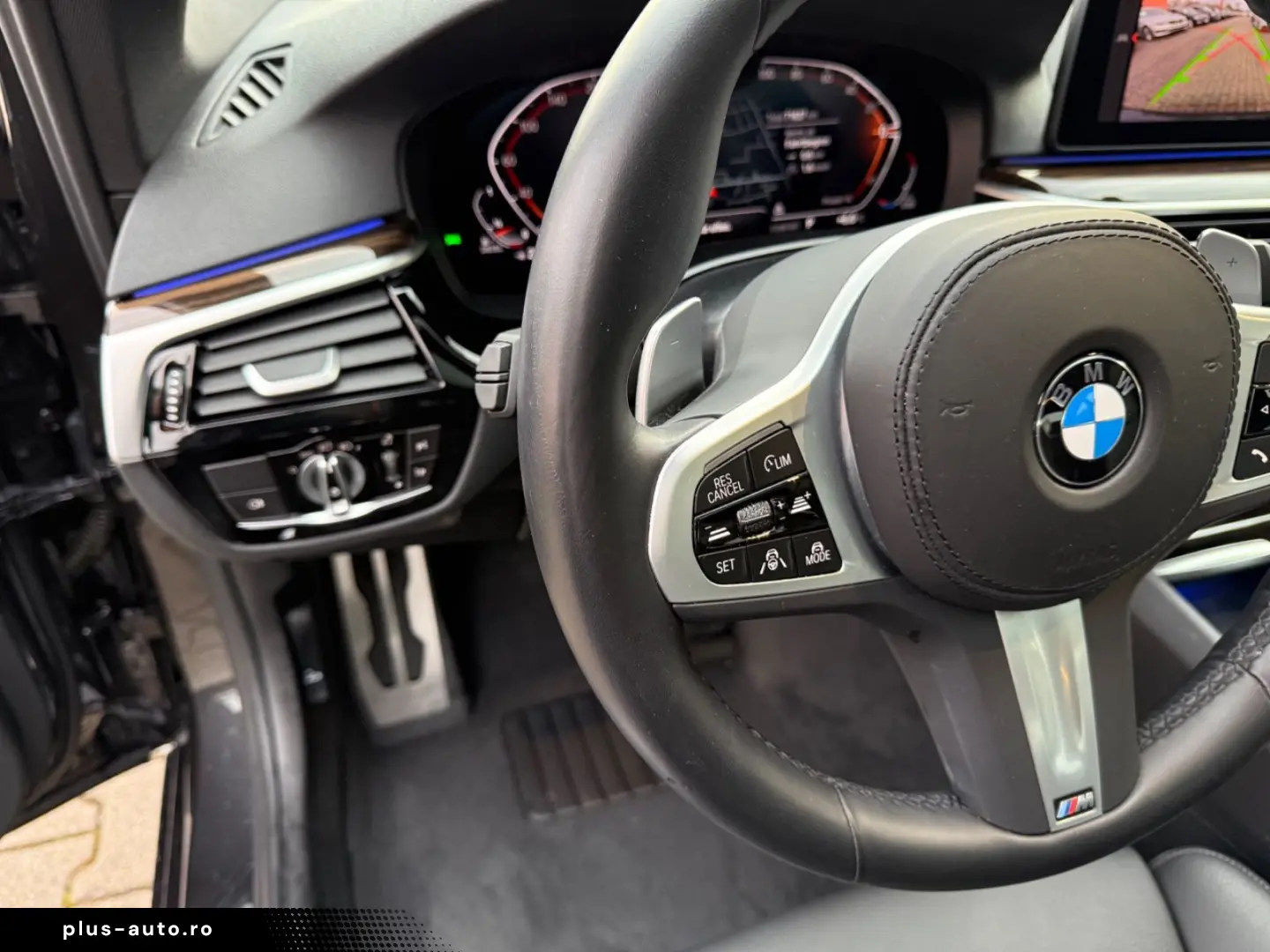 BMW 530 d xDrive MSport Glass.Dach Head Up Massage