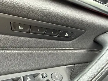 BMW 530 d xDrive MSport Glass.Dach Head Up Massage